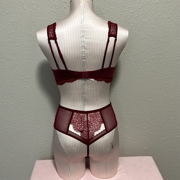 1 day sale! VS Strappy Bralette and Panty Set - Picture 5 of 9